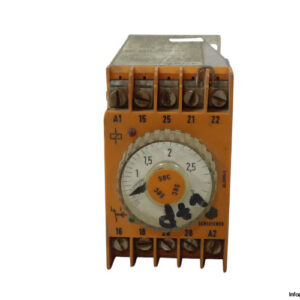 schleicher-SZT-32-time-relay-(used)-1
