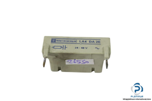telemecanique-LA4-DA-2E-suppressor-module-(used)-2