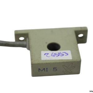 MI-5-current-transformer-(used)-1