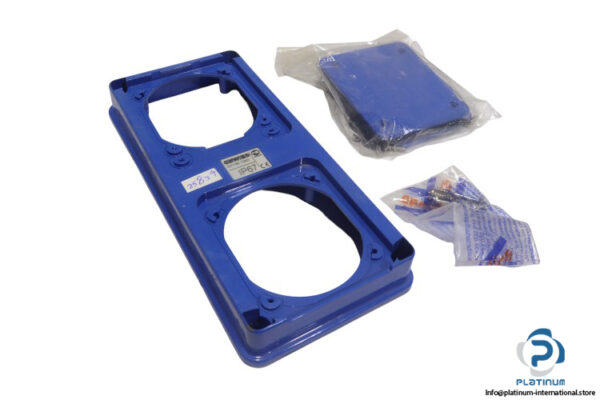 gewiss-GW-66-709N-flanged-cover-(used)