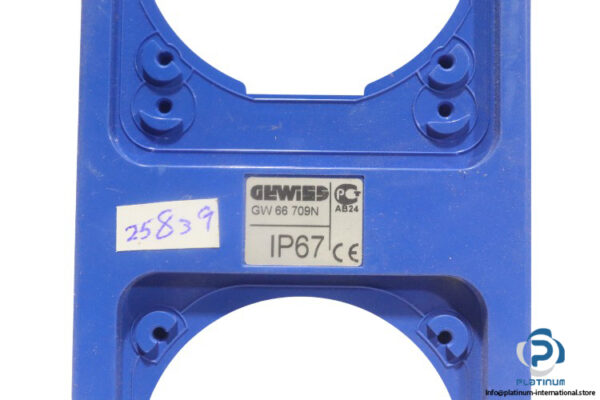 gewiss-GW-66-709N-flanged-cover-(used)-2