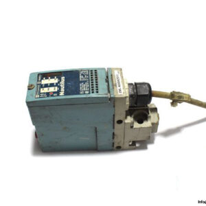 telemecanique-xml-a010a2s11-diaphragm-pressure-switch