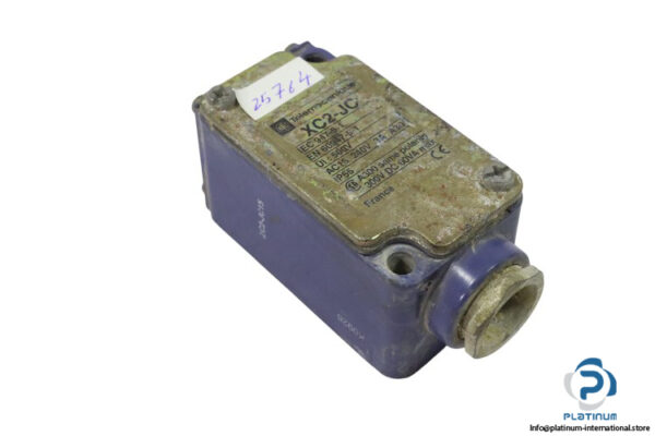 telemecanique-XC2-JC-ZC2-JC15-limit-switch-body-(used)