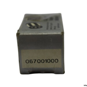 star-R067001000-linear-bushing-new-carton-1