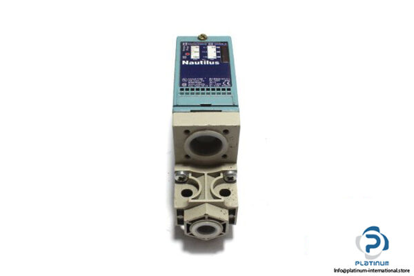 telemecanique-xml-a010a2s11-diaphragm-pressure-switch-3-2