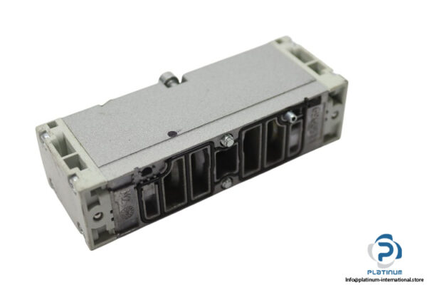 festo-546714-air-pilot-valve-(Used)-2