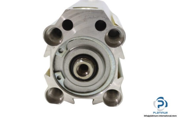 camozzi-QP2A032A050-compact-cylinder(used)-1