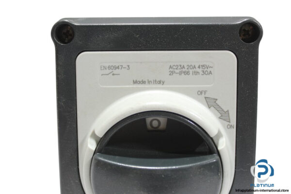 scame-590.xge2002-isolator-switch(new)-3