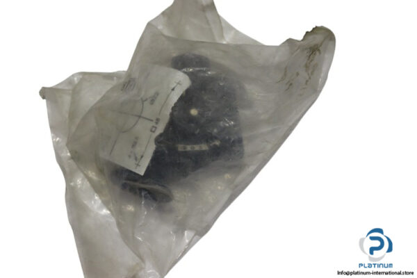 schneider-electric-bbv32840-rotary-handle(new)