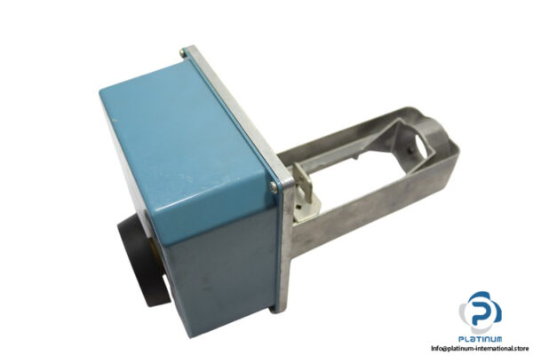 Honeywell-m7421b-1006-4-8723-electric-linear-valve-actuator(new)