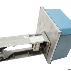 Honeywell-m7421b-1006-4-8723-electric-linear-valve-actuator(new)-1