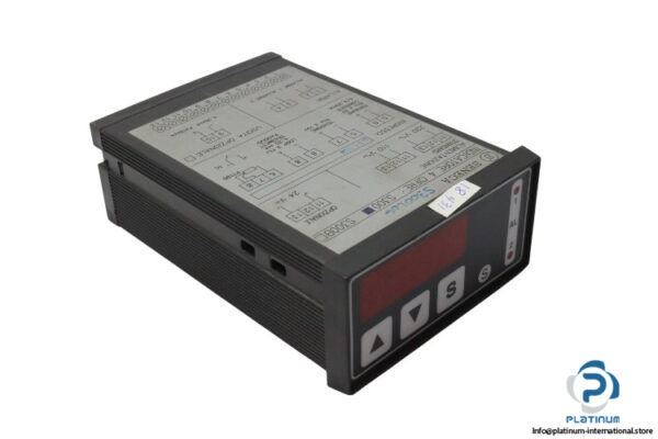 seneca-S300LOG-process-controller-(new)