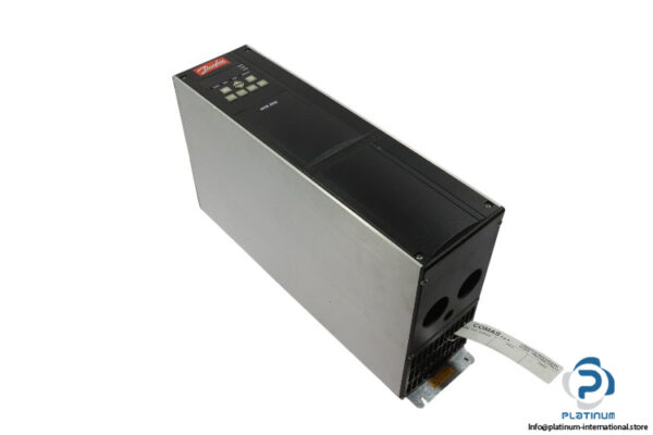 danfoss-MCD3000_MCD3055-T5-B21-CV4-soft-starter-(new)