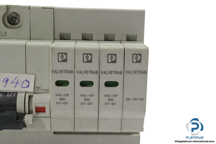 phoenix-contact-VAL-CP-MCB-3C-350_40_FM-surge-arrester-(used)-2