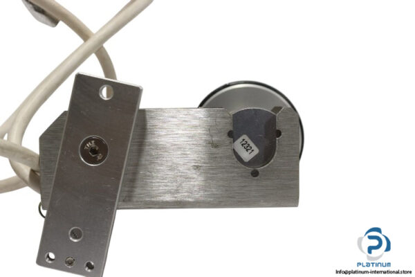 b&c-E83517-9U-AWM-2464-incremental-encoder-(used)-3