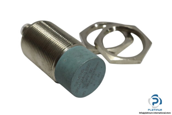 siemens-3RG4024-3JB00-inductive-sensor-(used)
