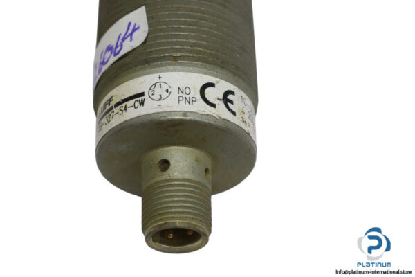 balluff-BES-516-327-S4-CW-inductive-sensor-(used)-2