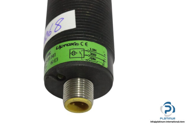 turck-BI10U-MT30-AP6X-H1141-inductive-sensor-(used)-2