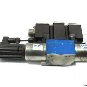 rexroth-r900925657-proportional-directional-control-valve-with-integrated-electronic-3