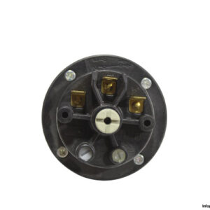 huba-control-625.9140-pressure-switch-(New)-2