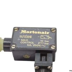 Norgren-martonair-M-1339C-pressure-switch(used)-1