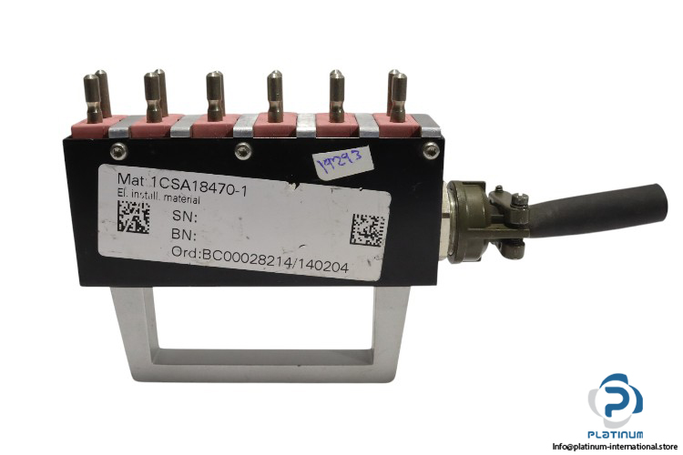 1CSA18470-1-multiple-plug-(used)-1