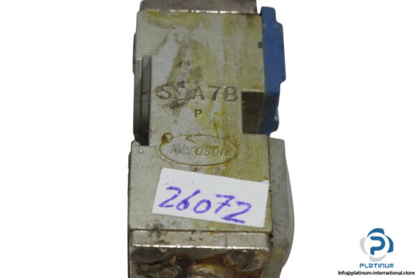 nordson-S0A7B-nozzle-(used)-2