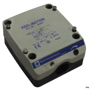 telemecanique-XSD-J607339-inductive-proximity-sensor-(new)