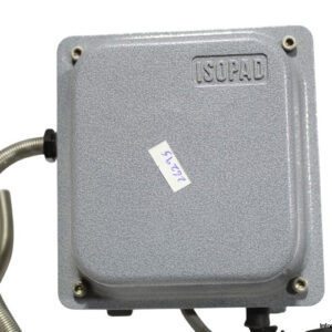 isopad-ICON-TSW_B-thermostat-(used)-1