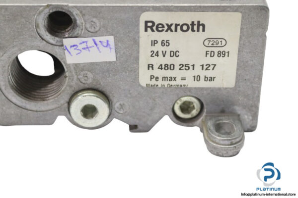 rexroth-R-480-251-127-manifold-solenoid-block-(Used)-1