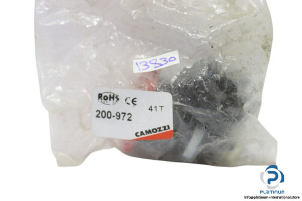 camozzi-200-972-twist-lock-button-assembly-(New)-1