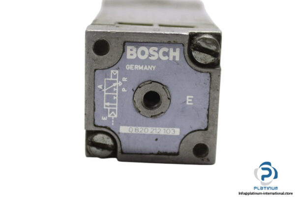 bosch-0820212103-directional-valve-(Used)-1