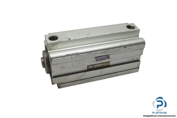 univer-W100-50_100-compact-cylinder-(Used)