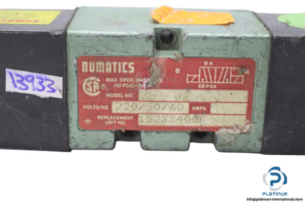 Numatics-220-50-60-double-solenoid-valve(used)-1