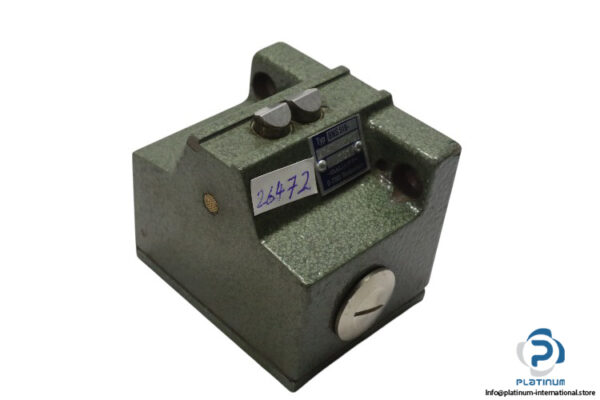 balluff-BNS-519-X147-B2D12-limit-switch-(new)