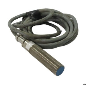 balluff-BES-516-420-AO-X-inductive-sensor-(used)