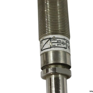 balluff-BES-516-420-AO-X-inductive-sensor-(used)-1