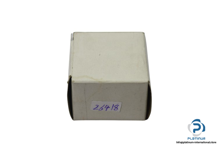 telemecanique-ZB2-BZ103-body-for-control-button-(new)-1