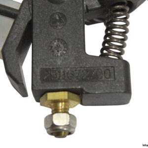 2511672_00-collector-carbon-brush-(new)-3