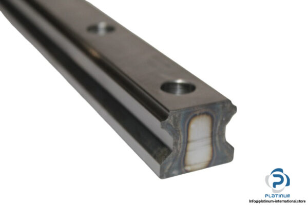 thk-HSR35-3000-rail-guide-new-1