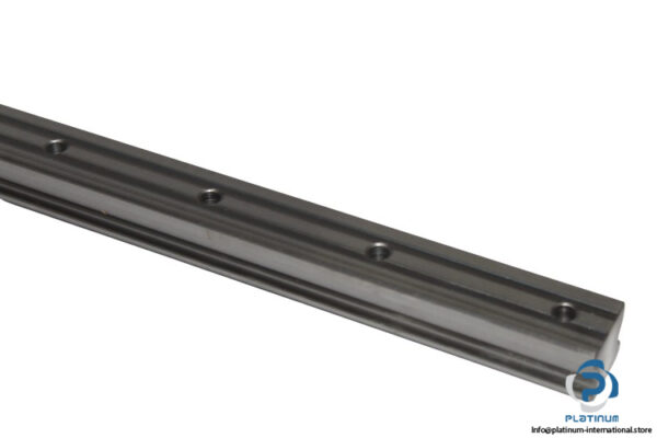 thk-HSR35-3000-rail-guide-new-2