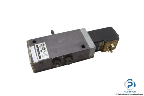 hoerbiger-pneumatic-SE-581-R-08-single-solenoid-valve-(Used)-1