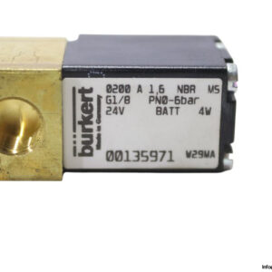 burkert-0200-A-1.6-NBR-M5-solenoid-valve-(New)-2