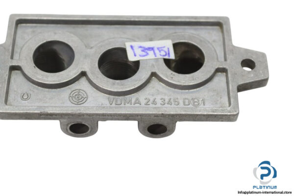 festo-vdma-24-345-db1-manifold-sub-base(used)-1