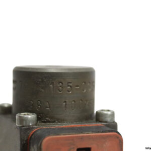 MEV16ASFFA00-directional-control-valve(used)-3