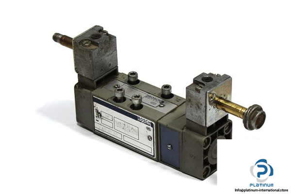 bosch-0-820-027-051-double-solenoid-valve