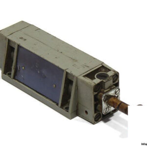 bosch-0-820-016-017-single-solenoid-valve