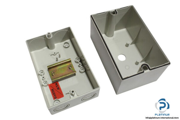 sprecher-schuh-LA2-G3573-enclosure-with-holes-(new)-1