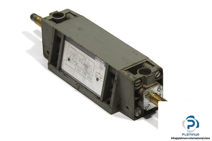 bosch-0-820-016-519-double-solenoid-valve