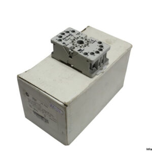 allen-bradley-700-HN101-panel-mount-relay-socket-(new)